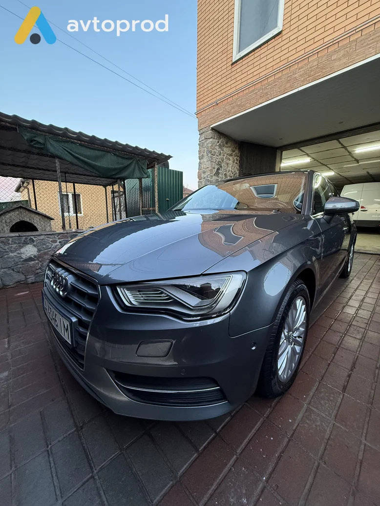 Фото 1 - Audi A3 2015