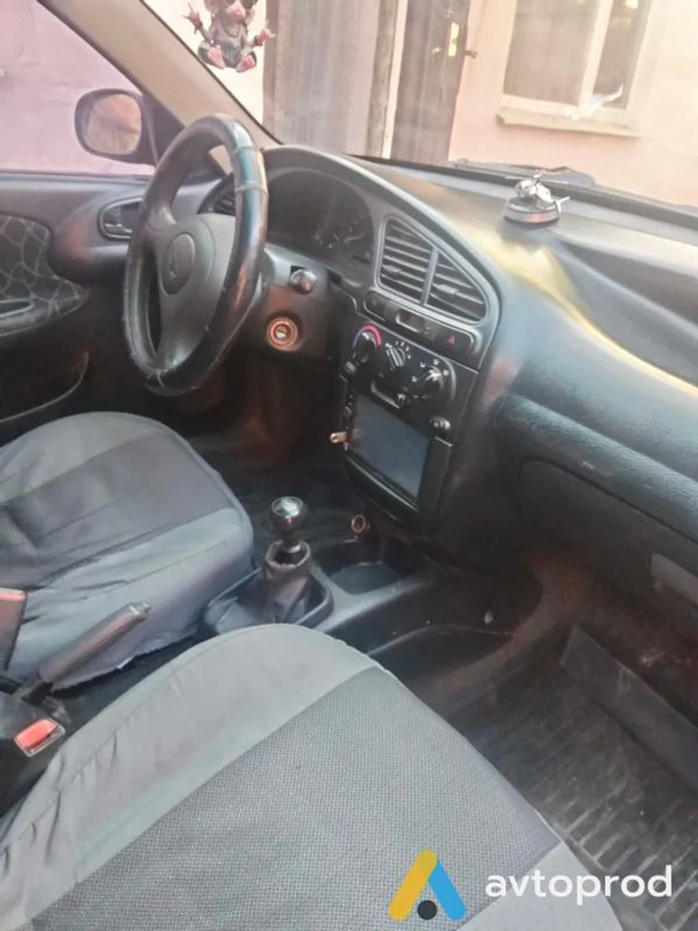 Фото 3 - Daewoo Lanos (Sens) 2004
