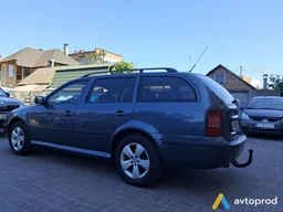 Photo 4 - Skoda Octavia 2010