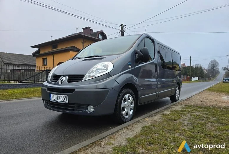 Фото 2 - Renault Trafic 2012