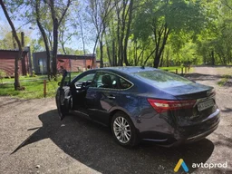Фото 2 - Toyota Avalon 2017