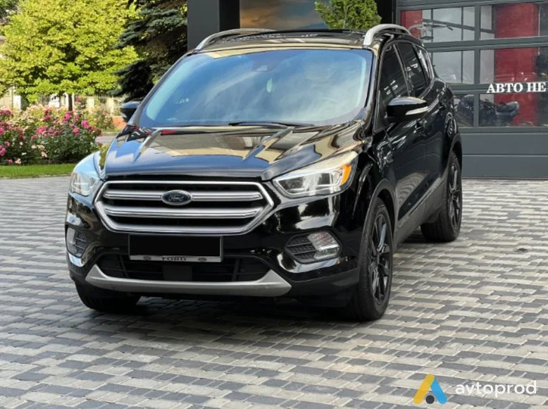 Photo 4 - Ford Escape 2017