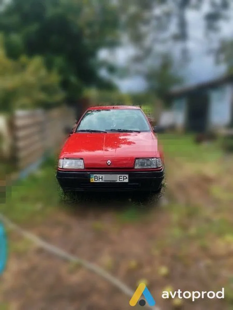 Фото 1 - Reliant Scimitar Sabre 1992
