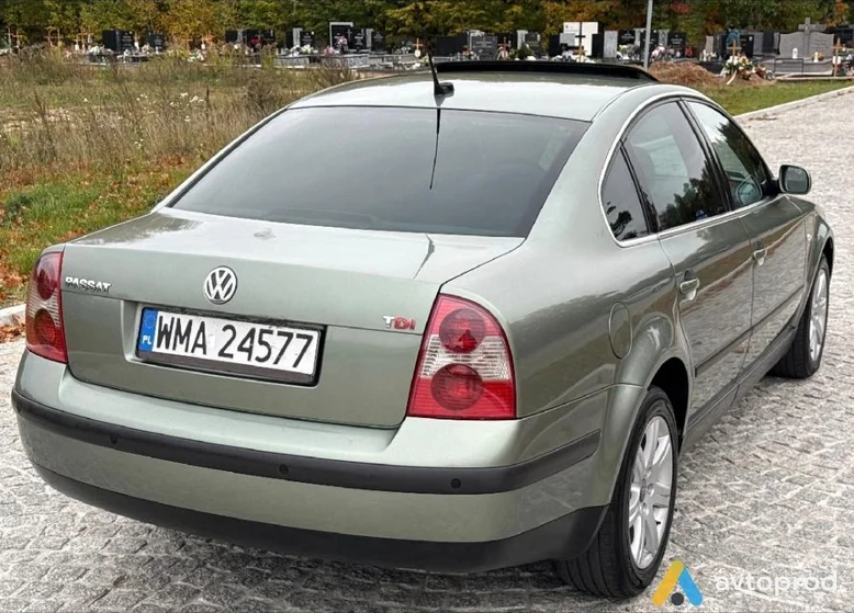 Фото 4 - Volkswagen Passat 2004
