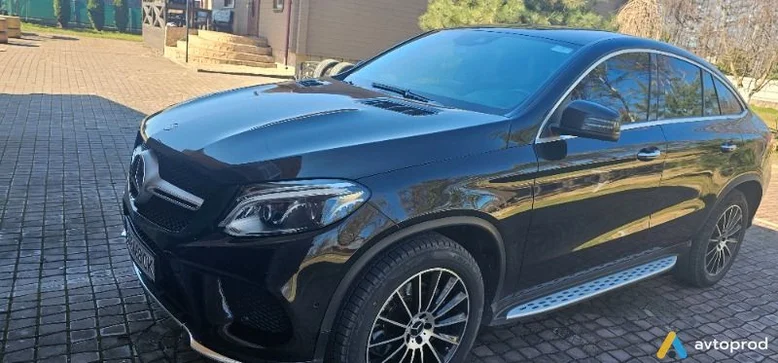 Фото 2 - Mercedes-Benz Coupe 2018