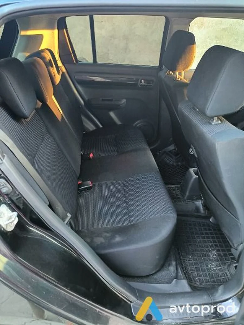 Фото 1 - Suzuki Swift 2007