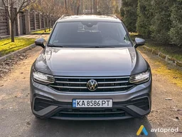 Фото 2 - Volkswagen Tiguan 2021