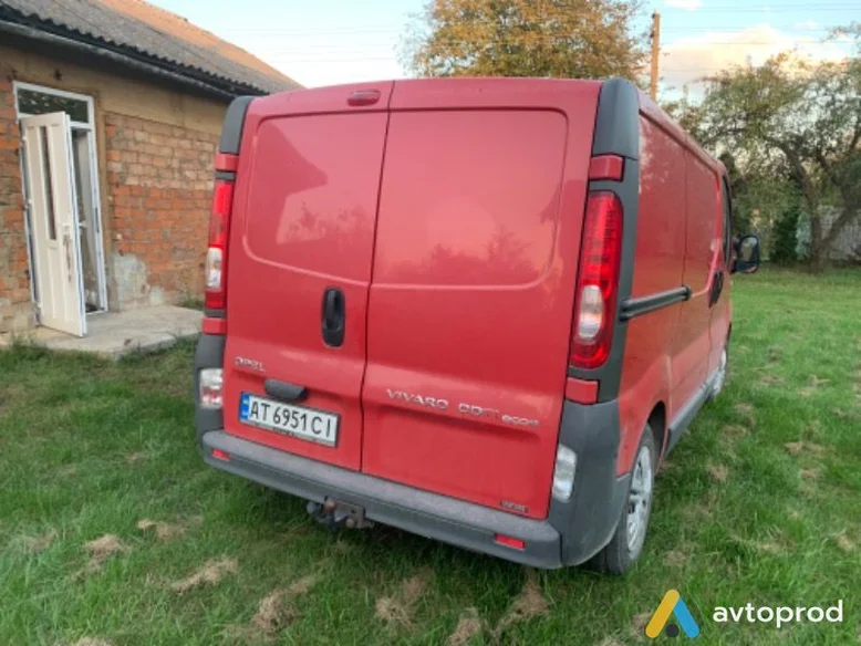 Фото 4 - Opel Vivaro 2014