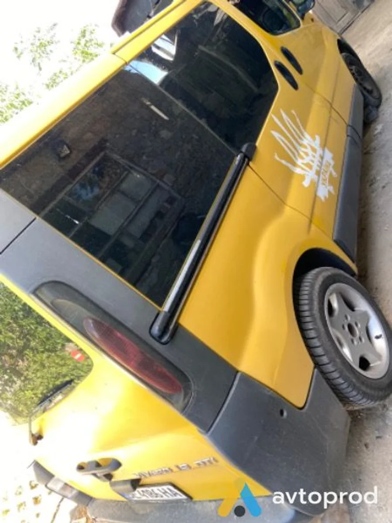 Фото 4 - Opel Vivaro 2004