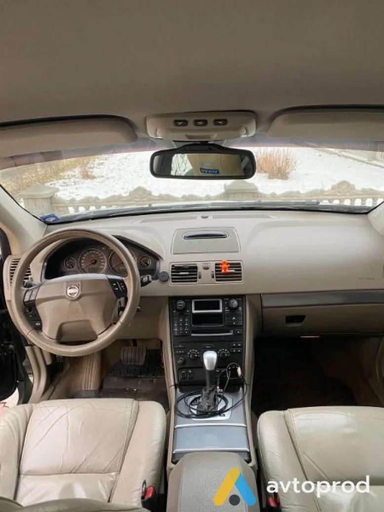 Фото 3 - Volvo XC90 2005