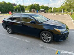 Photo 4 - Toyota Camry 2017