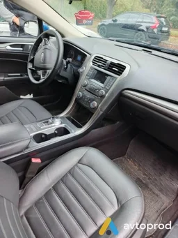 Photo 4 - Ford Fusion 2018