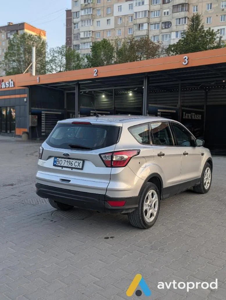Фото 3 - Ford Escape 2017