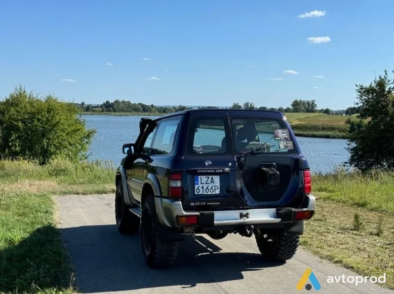 Фото 2 - Nissan Patrol 2001