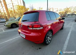 Photo 3 - Volkswagen Golf 2012