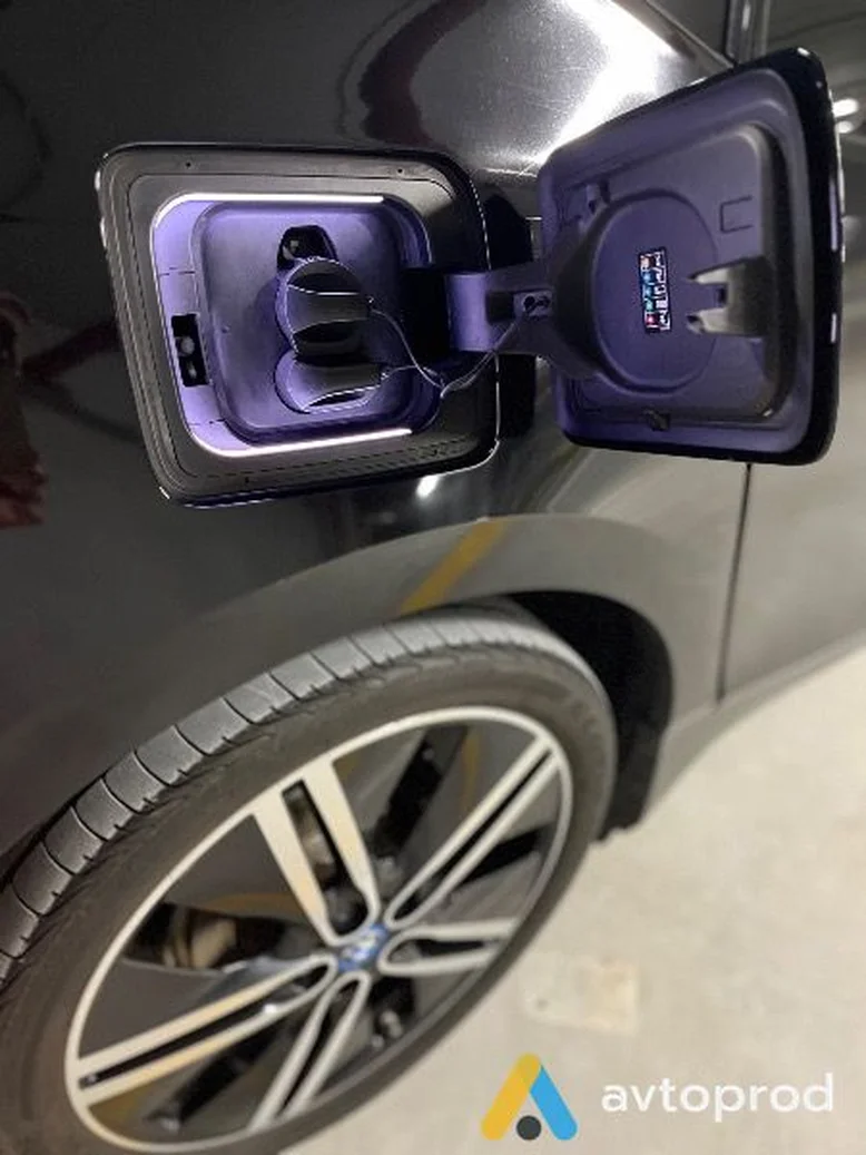 Фото 3 - BMW i3 2016