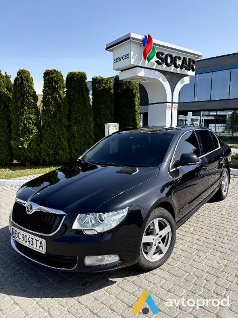 Фото 1 - Skoda Superb 2010