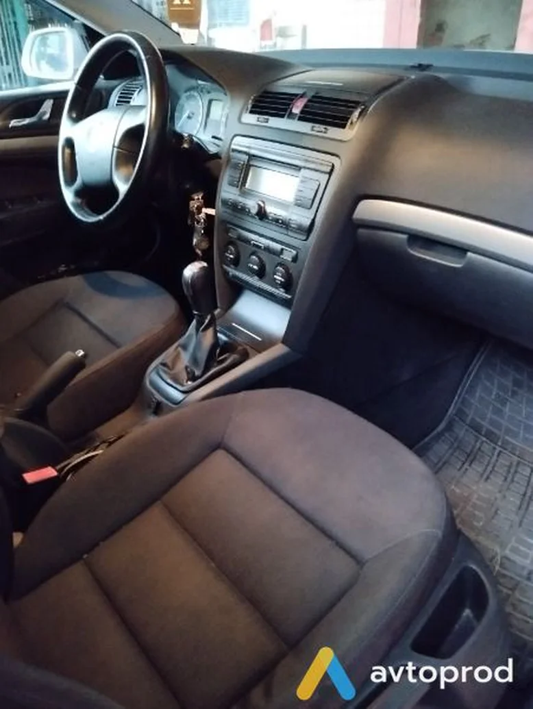 Фото 3 - Skoda Octavia 2005