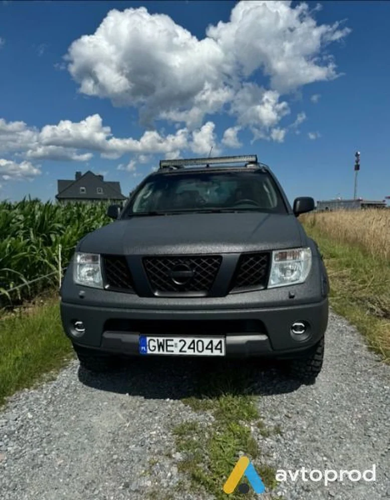 Фото 3 - Nissan Navara 2004