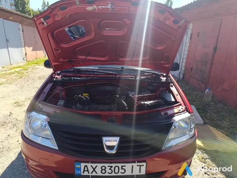Фото 3 - Dacia Logan 2008