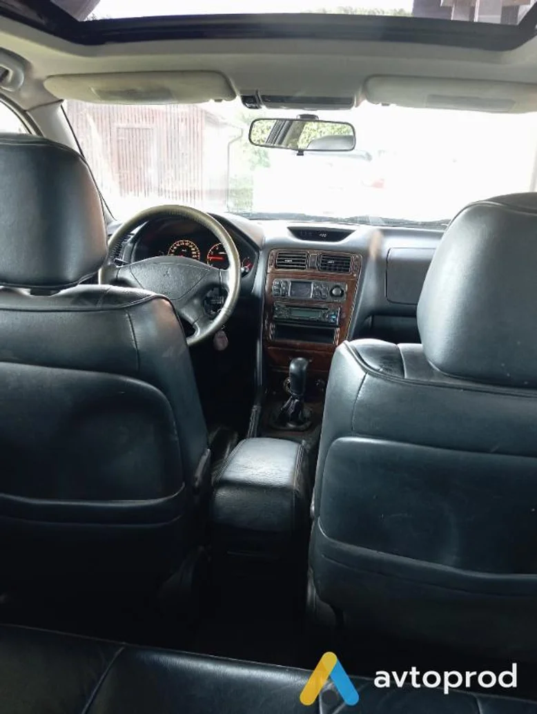 Photo 4 - Mitsubishi Galant 2000