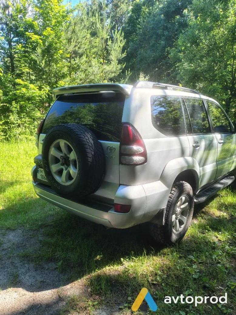 Фото 3 - Toyota Land Cruiser 2008