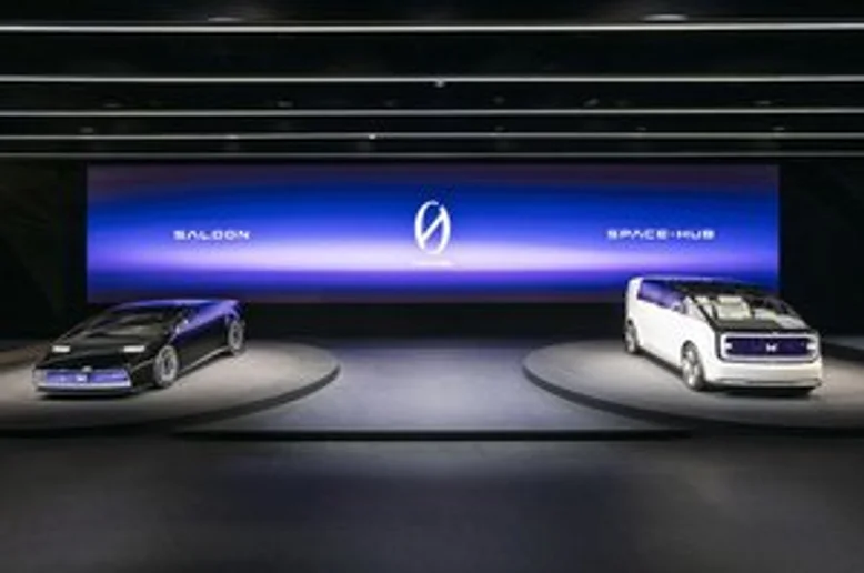 Honda Saloon and Space-Hub концепт-кари
