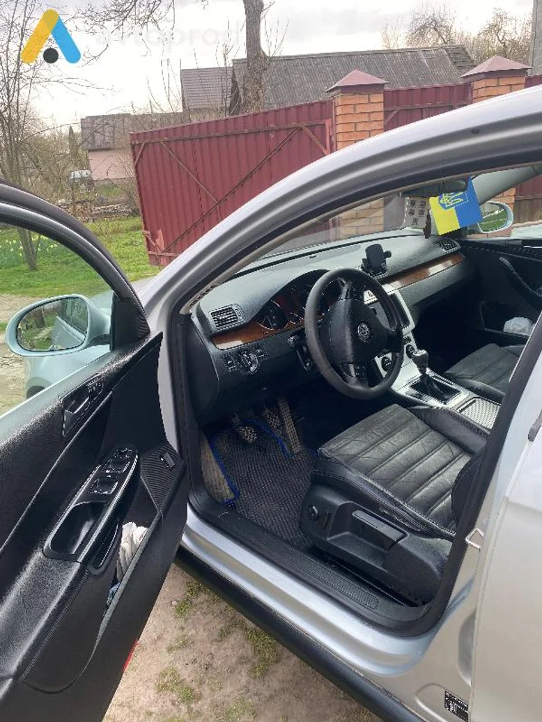 Фото 4 - Volkswagen Passat 2008