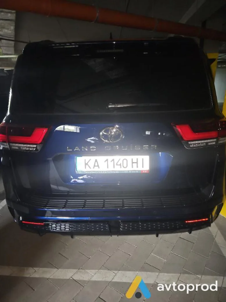 Фото 2 - Toyota Land Cruiser 2022