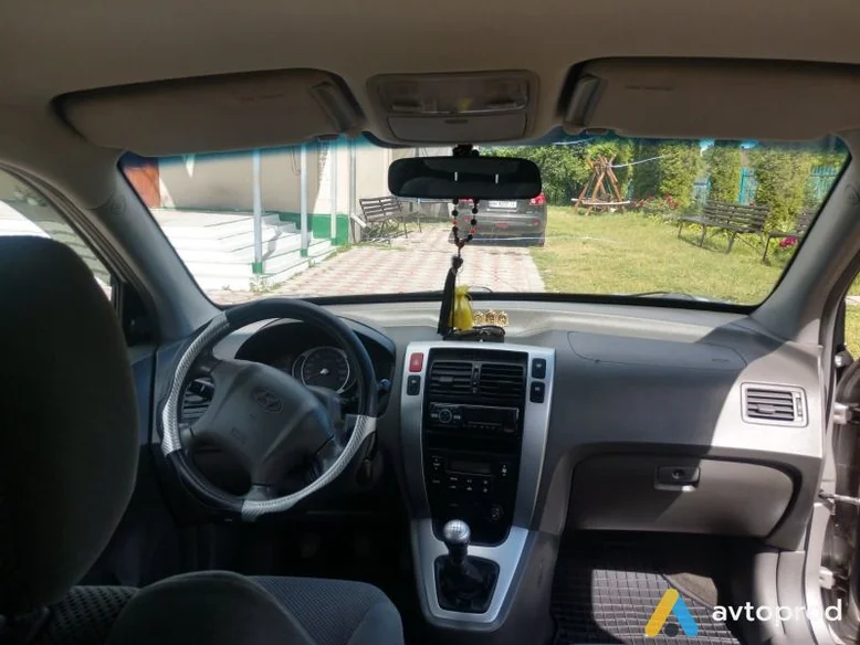 Фото 2 - Hyundai Tucson 2005