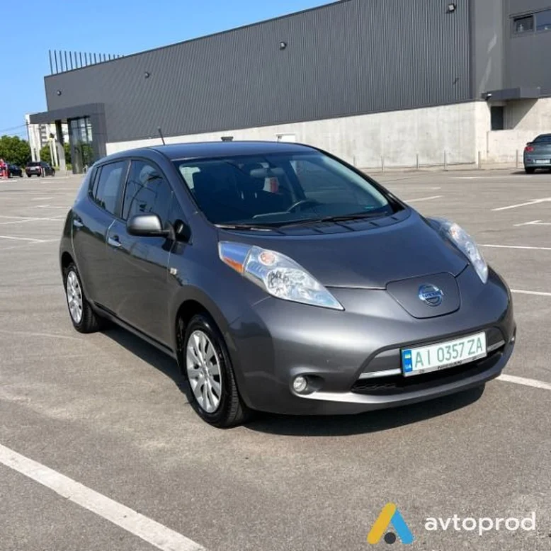 Фото 1 - Nissan Leaf 2015