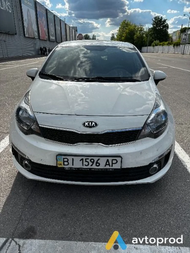Фото 2 - Kia Rio 2015