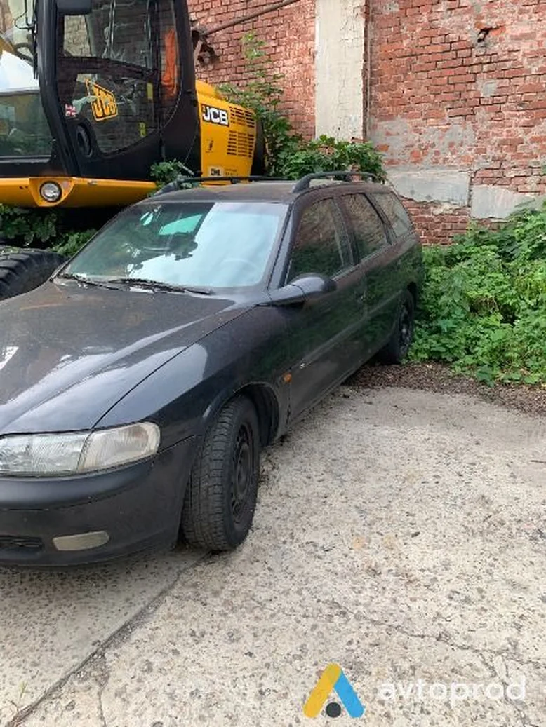 Фото 2 - Opel Vectra 1998
