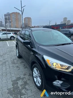 Photo 4 - Ford Escape 2018