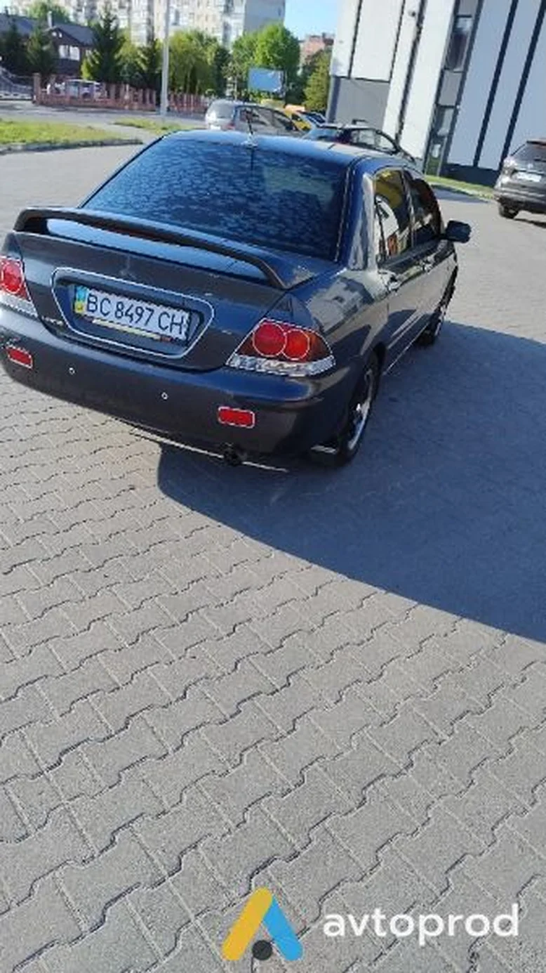 Фото 4 - Mitsubishi Lancer 2004