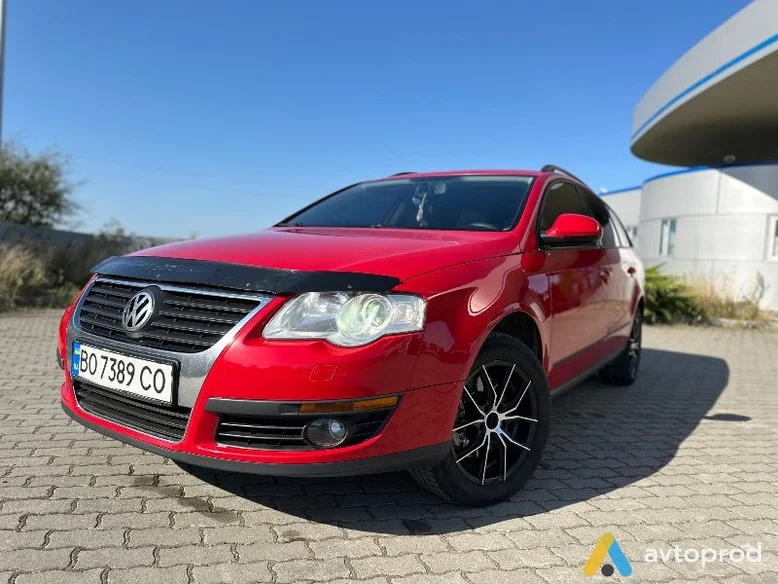 Фото 2 - Volkswagen Passat 2010
