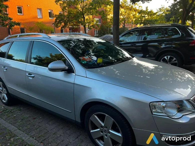Photo 2 - Volkswagen Passat 2006