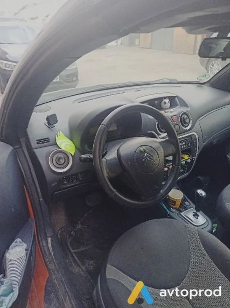Фото 3 - Citroen C3 2008