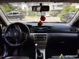 Photo 2 - Toyota Corolla 2003