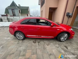 Photo 3 - Suzuki Kizashi 2010