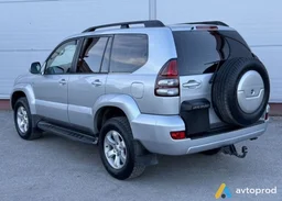 Фото 4 - Toyota Land Cruiser 2006