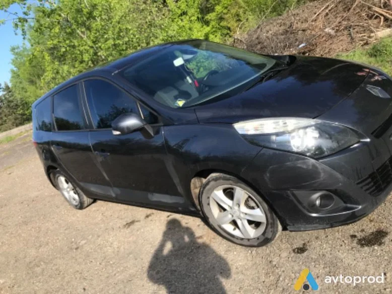 Фото 2 - Renault Grand Scenic 2011
