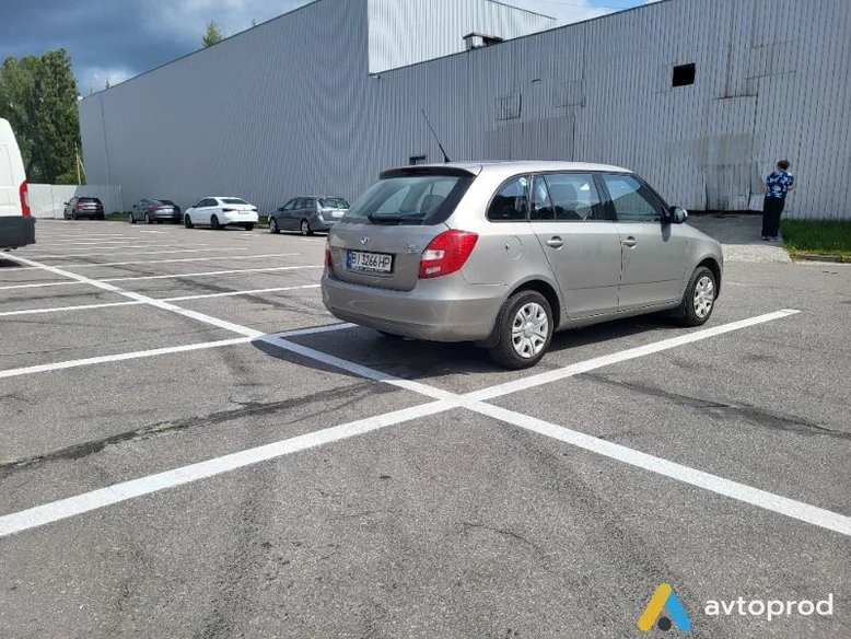 Фото 3 - Skoda Fabia 2008