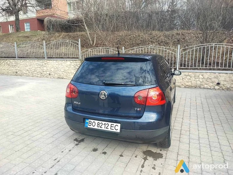 Фото 4 - Volkswagen Golf 2008