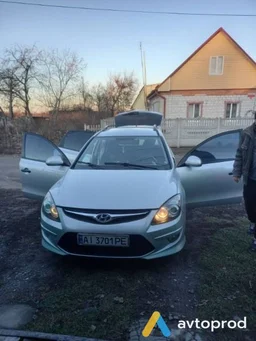 Фото 3 - Hyundai i30 2011