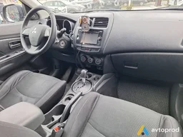 Photo 3 - Mitsubishi ASX 2015