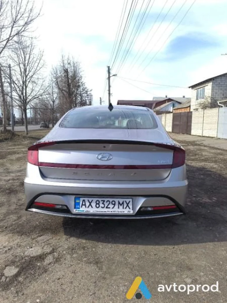 Фото 3 - Hyundai Sonata 2020