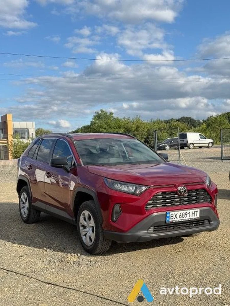 Фото 1 - Toyota RAV 4 2021
