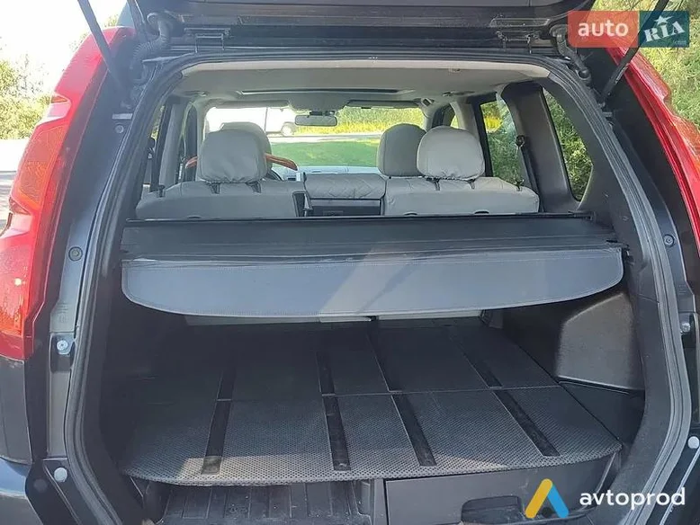 Photo 4 - Nissan X-Trail 2010