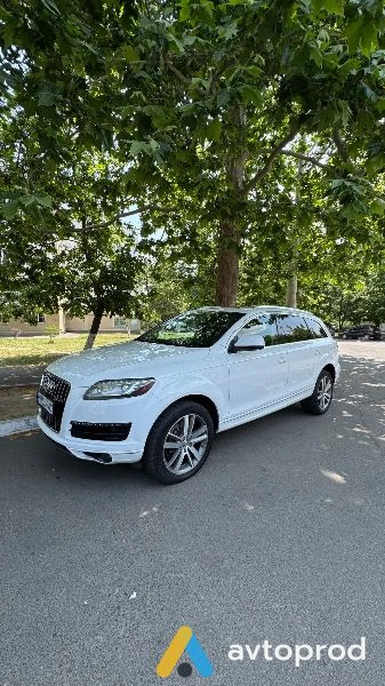 Фото 3 - Audi Q7 2011